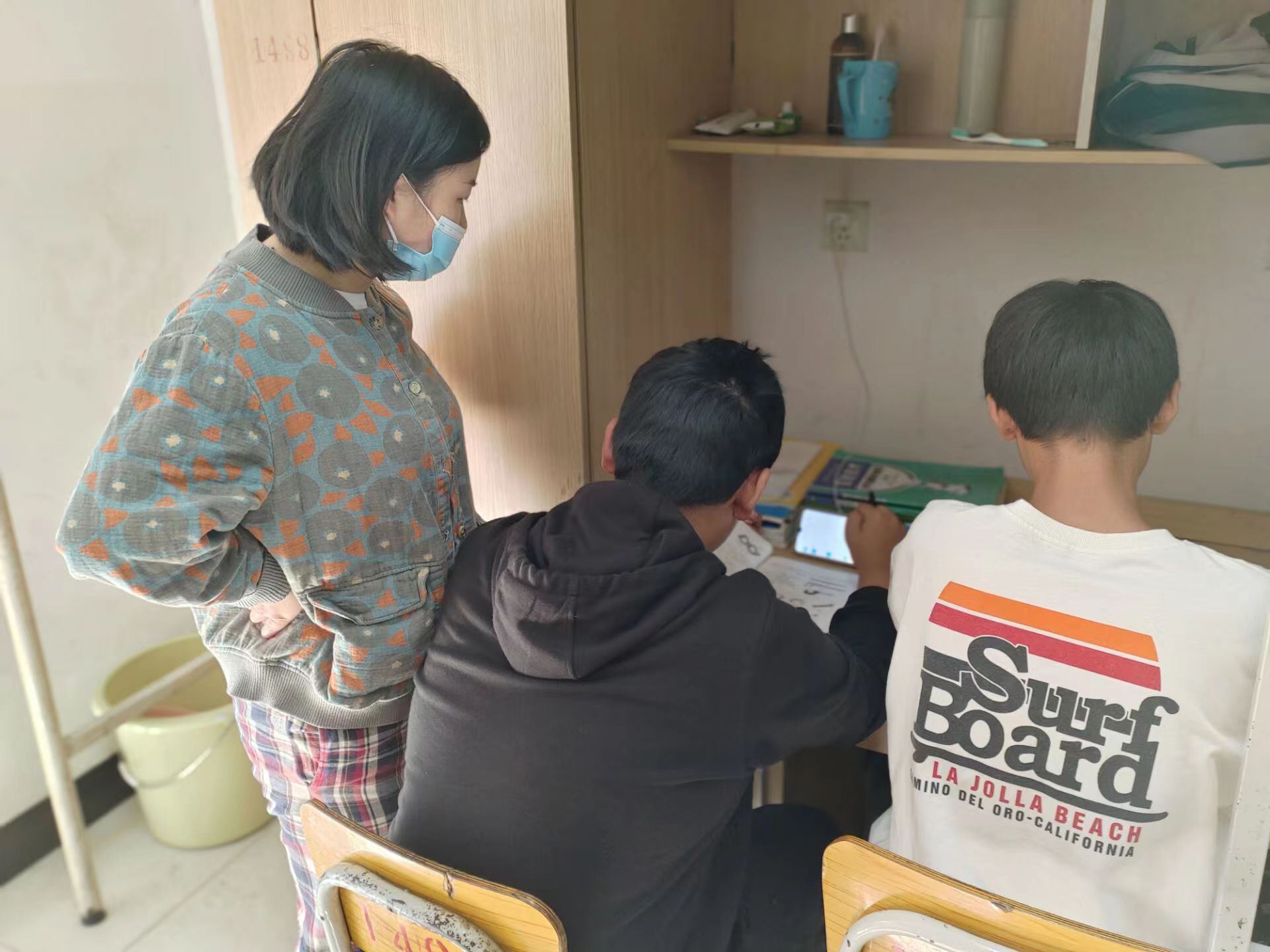 疫情之下，明博网页版登录界面教师们的“新角色”