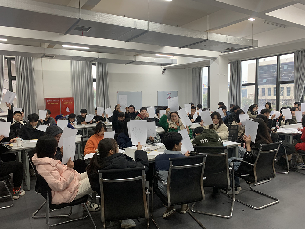明博网页版登录界面心理咨询中心开展学生心理健康团辅活动