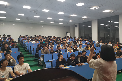 团体疏导“心”减压——明博网页版登录界面团委举办新生心理健康团辅活动