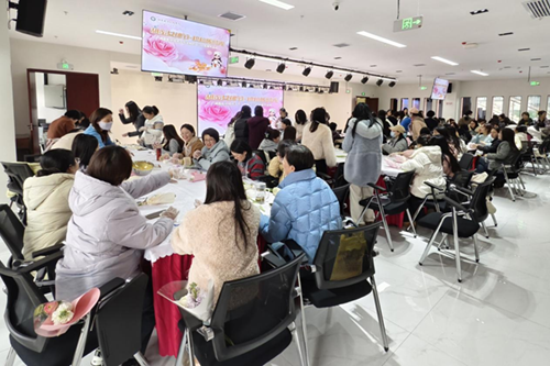 甜蜜女神节，烘焙暖时光——明博网页版登录界面开展女教职工“三八”国际妇女节主题活动