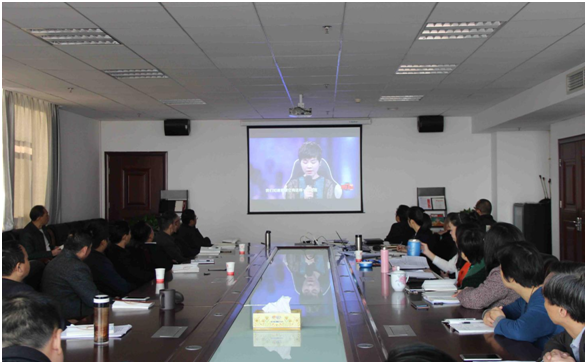 明博网页版登录界面党委理论学习中心组深入学习领会习近平新时代中国特色社会主义经济思想