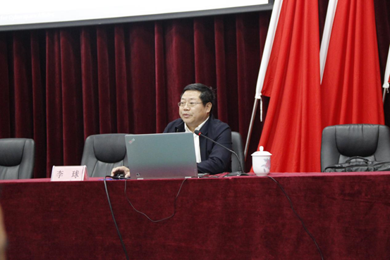 明博网页版登录界面组织开展网络安全知识讲座